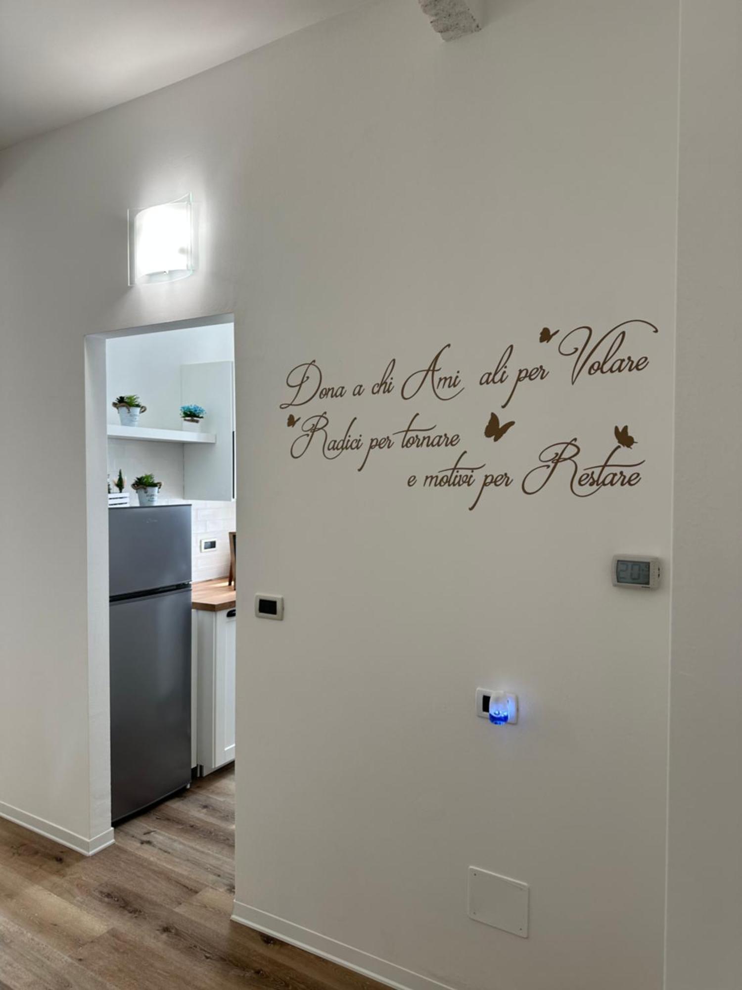 Rosmini Apartamento Trieste Exterior foto